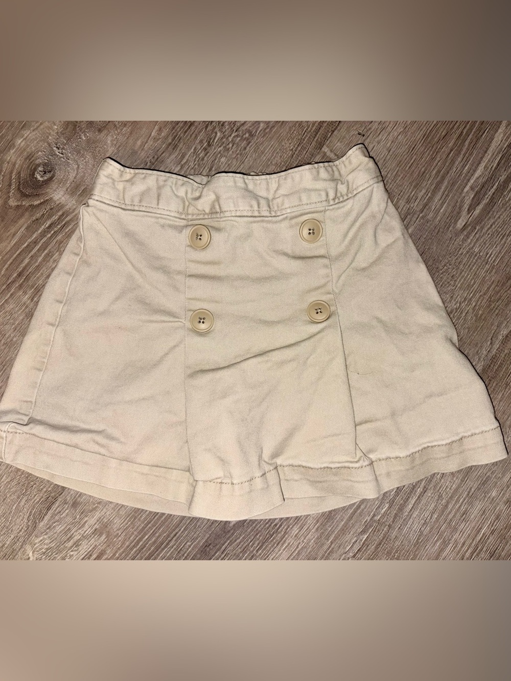 Old Navy Cream Double-Button Skort